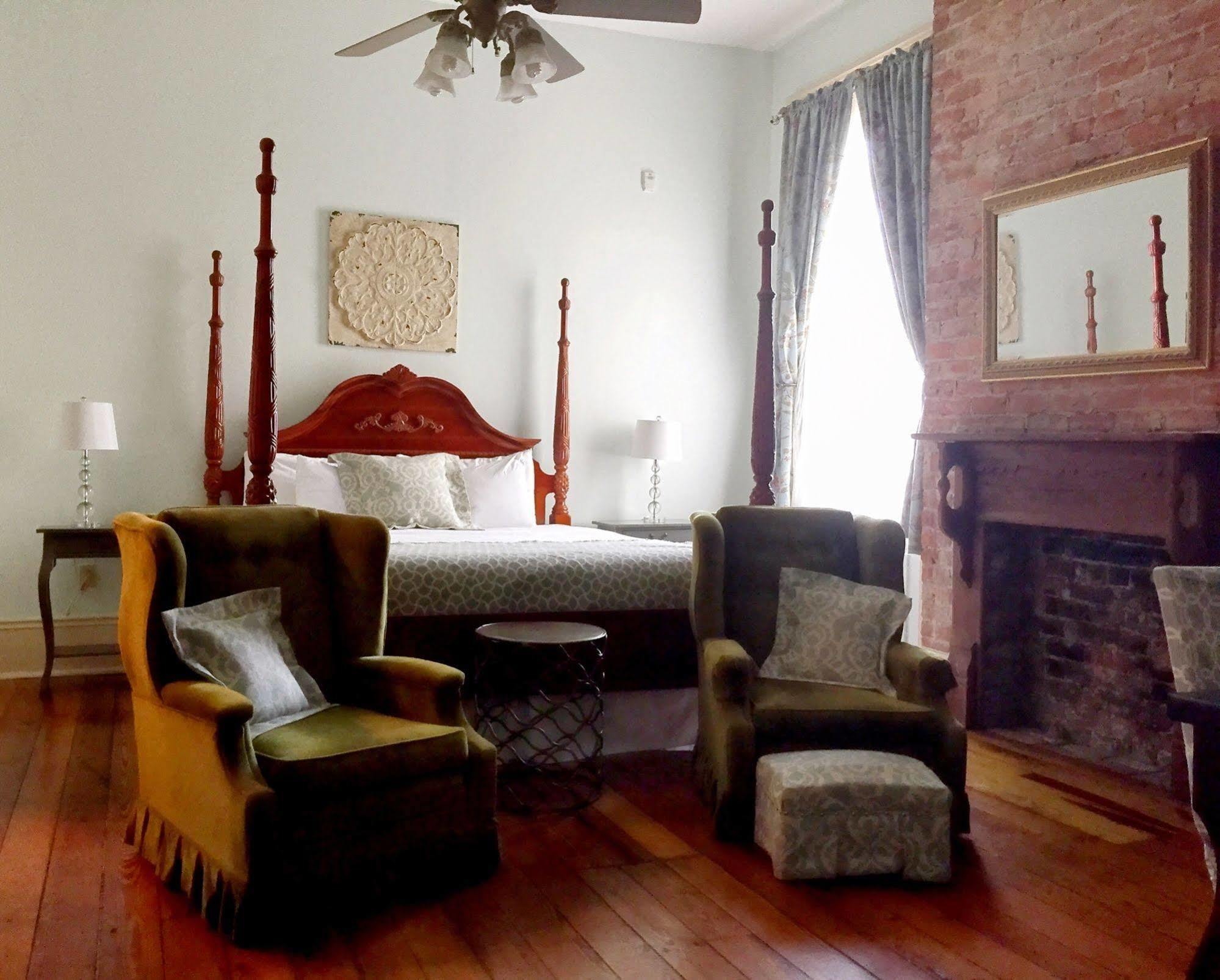 Creole Gardens Guesthouse And Inn New Orleans Exterior photo